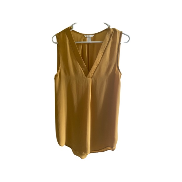 H&M sleeveless top - Picture 1 of 3